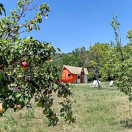 Nyaraló Mushroom House - Sleeps 4 - Pets Ok - Parking
